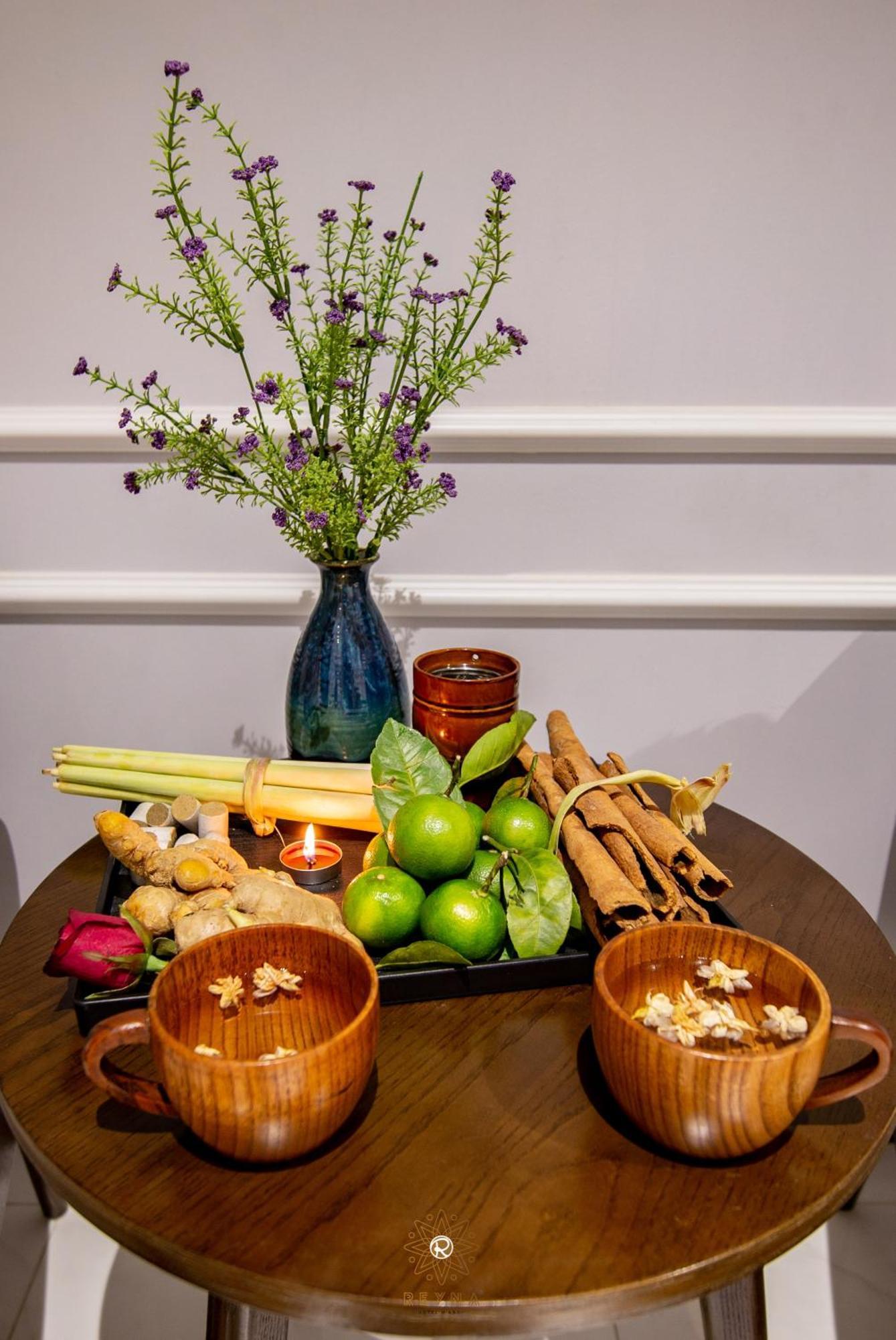 Reyna Luxury Hotel & Spa Hanoi Luaran gambar